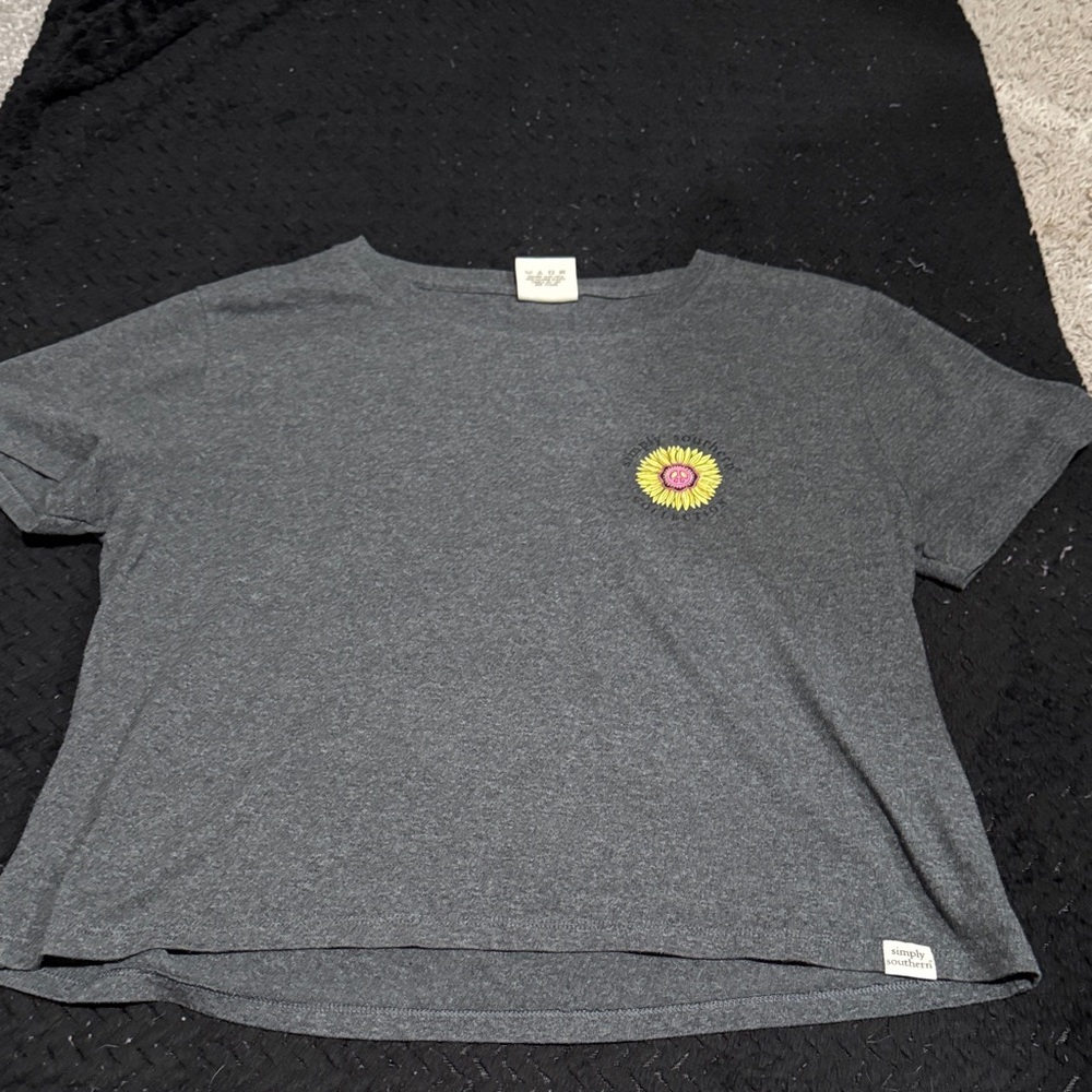 Simply Southern  Gray 'Happy Mama' Tee - Picture 3 of 6